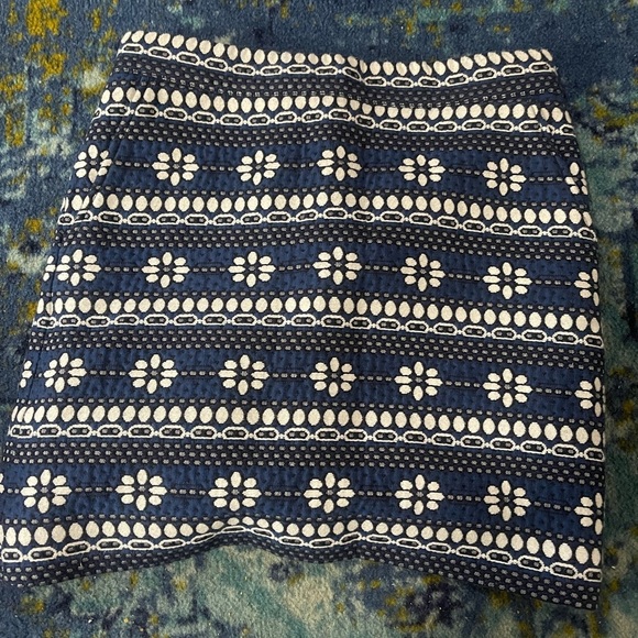 J. Crew Floral Jacquard mini skirt - Picture 2 of 4